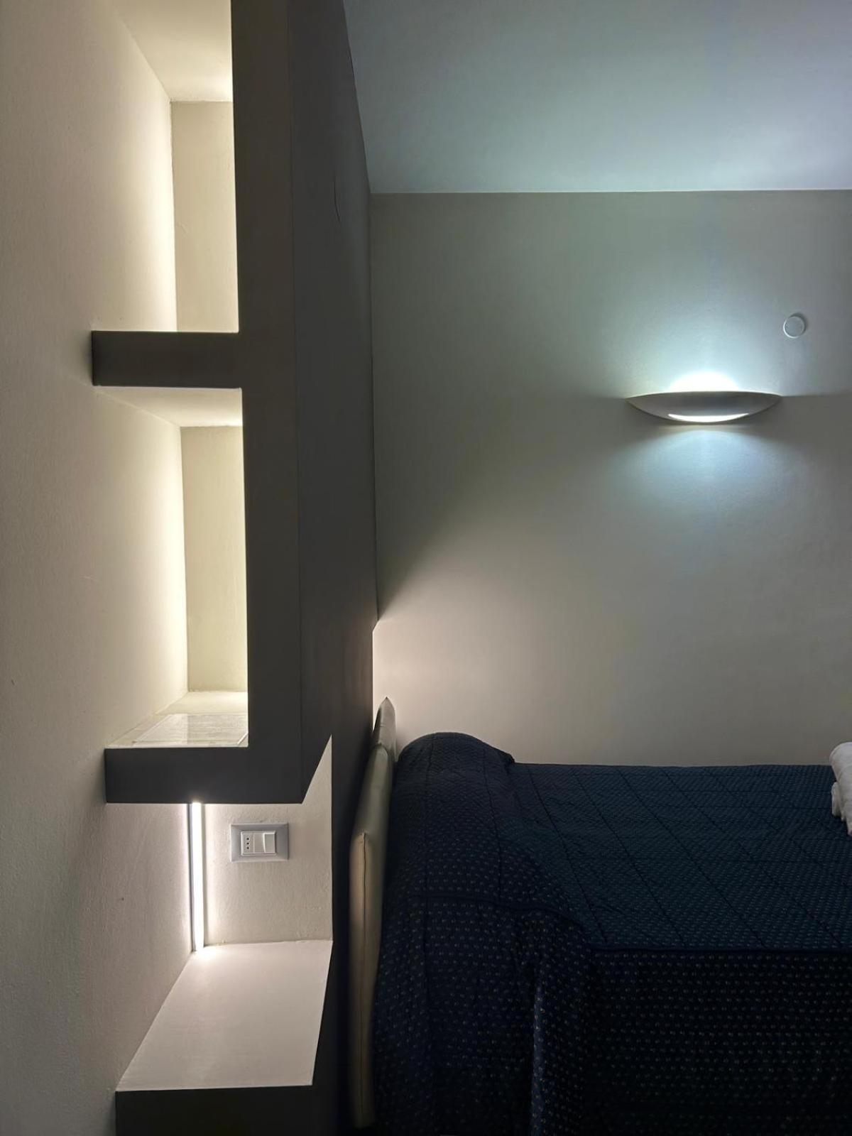 Hotel Palace Varazze Bagian luar foto